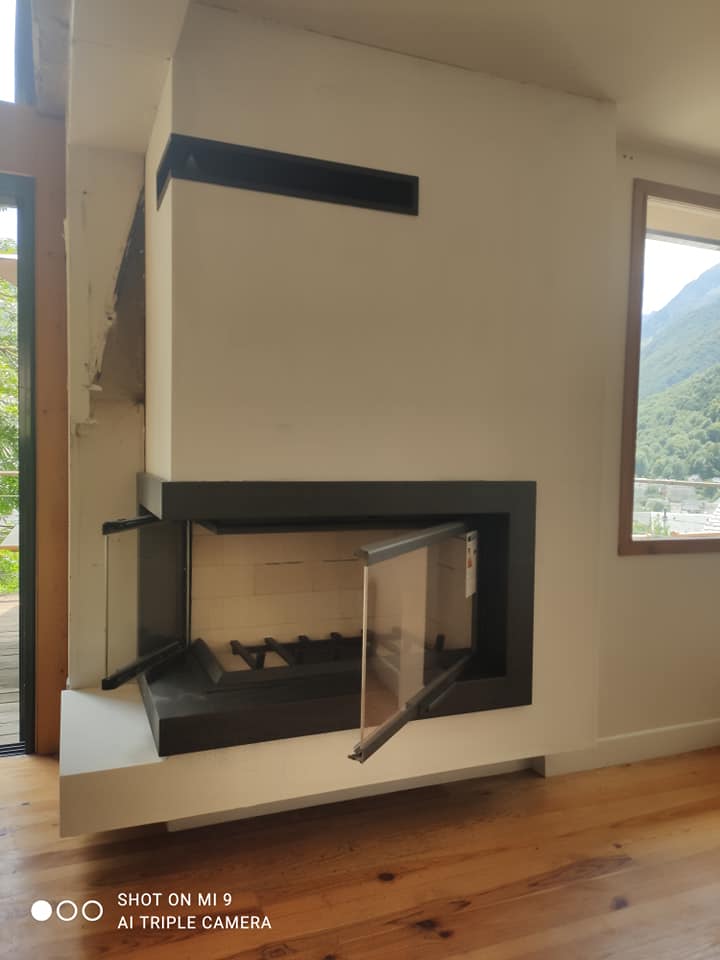 Installation d'un insert à bois par Tendance poêle et cheminée à Lannemezan